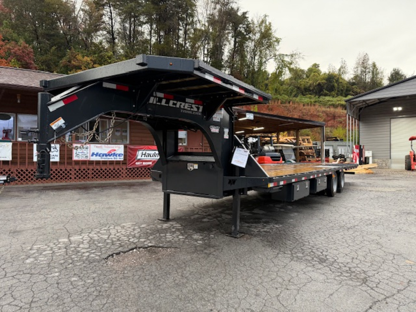 New 2026 Hillcrest Trailers 20+12 HYD DOVE 25.9K Equipment Trailer