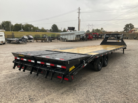New 2026 Big Tex 102"x30' GN Tandem Axle Flatbed – 14GN