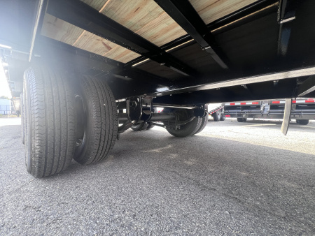 New 2026 Big Tex Trailers 8.5x30+5 23.9K Gooseneck Deckover Trailer