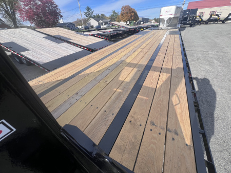 New 2026 Big Tex Trailers 8.5x30+5 23.9K Gooseneck Deckover Trailer