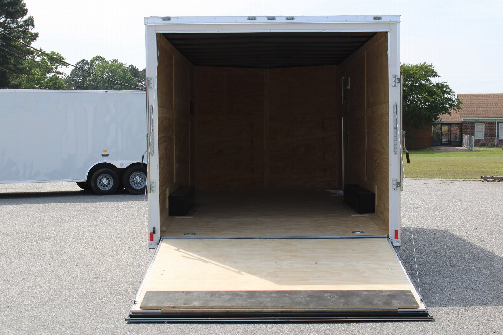 New 2026 Anvil 8.5X20 10K Car / Racing Trailer