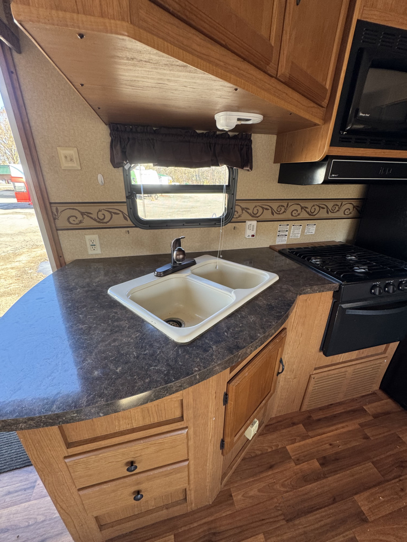Used 2010 Forest River Salem Travel Trailer