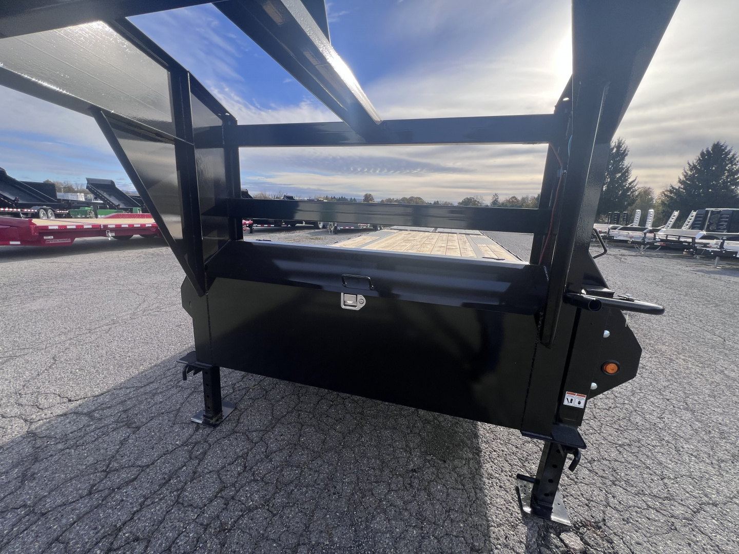 New 2026 Big Tex Trailers 8.5x20+5 15.9K Gooseneck Deckover Trailer