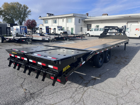 New 2026 Big Tex Trailers 8.5x20+5 15.9K Gooseneck Deckover Trailer