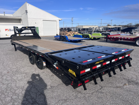 New 2026 Big Tex Trailers 8.5x20+5 15.9K Gooseneck Deckover Trailer