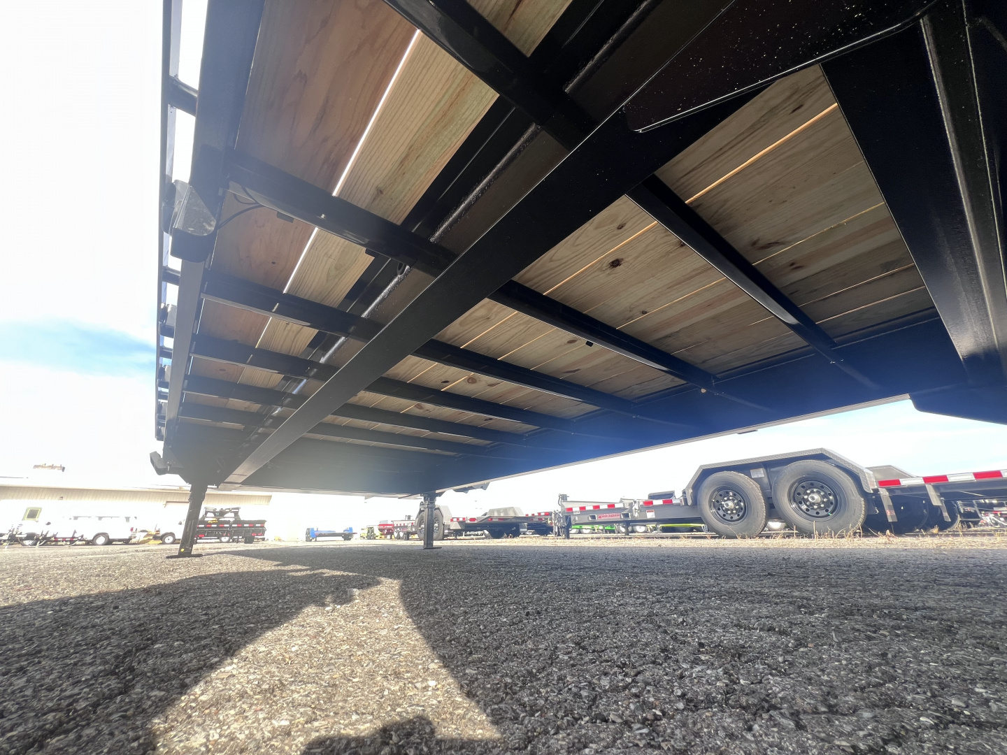 New 2026 Big Tex Trailers 8.5x20+5 15.9K Gooseneck Deckover Trailer