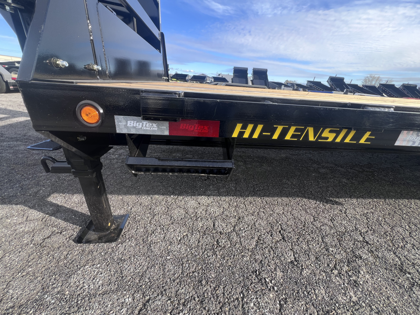 New 2026 Big Tex Trailers 8.5x20+5 15.9K Gooseneck Deckover Trailer