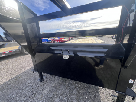 New 2026 Big Tex Trailers 8.5x20+5 15.9K Gooseneck Deckover Trailer