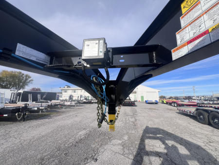 New 2026 Big Tex Trailers 8.5x20+5 15.9K Gooseneck Deckover Trailer