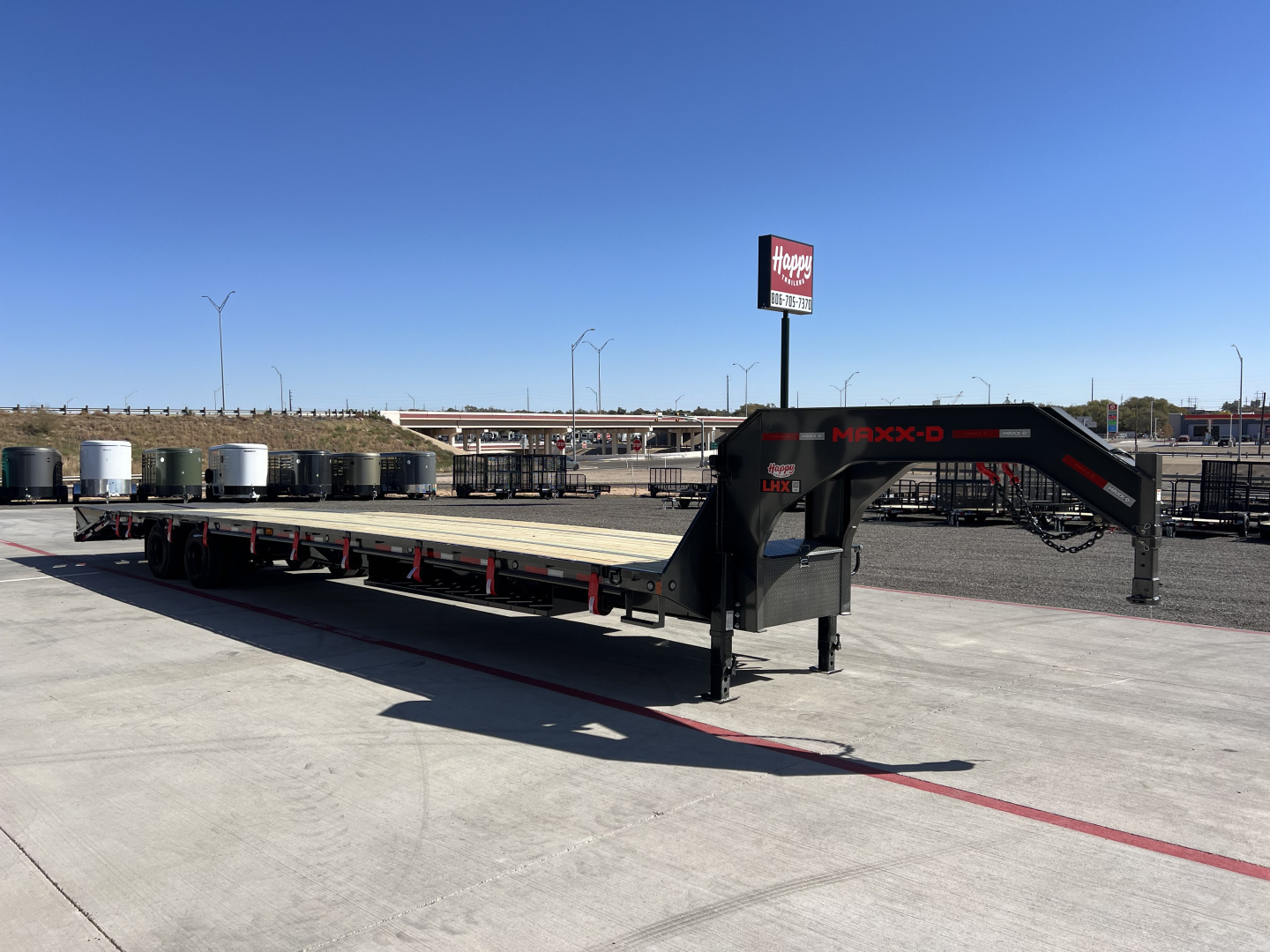 New 2026 MAXX-D 102”x40’ Engineered GN Flatbed – 40K LHX
