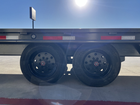 New 2026 MAXX-D 102”x40’ Gooseneck Flatbed w/ Singles – GSX