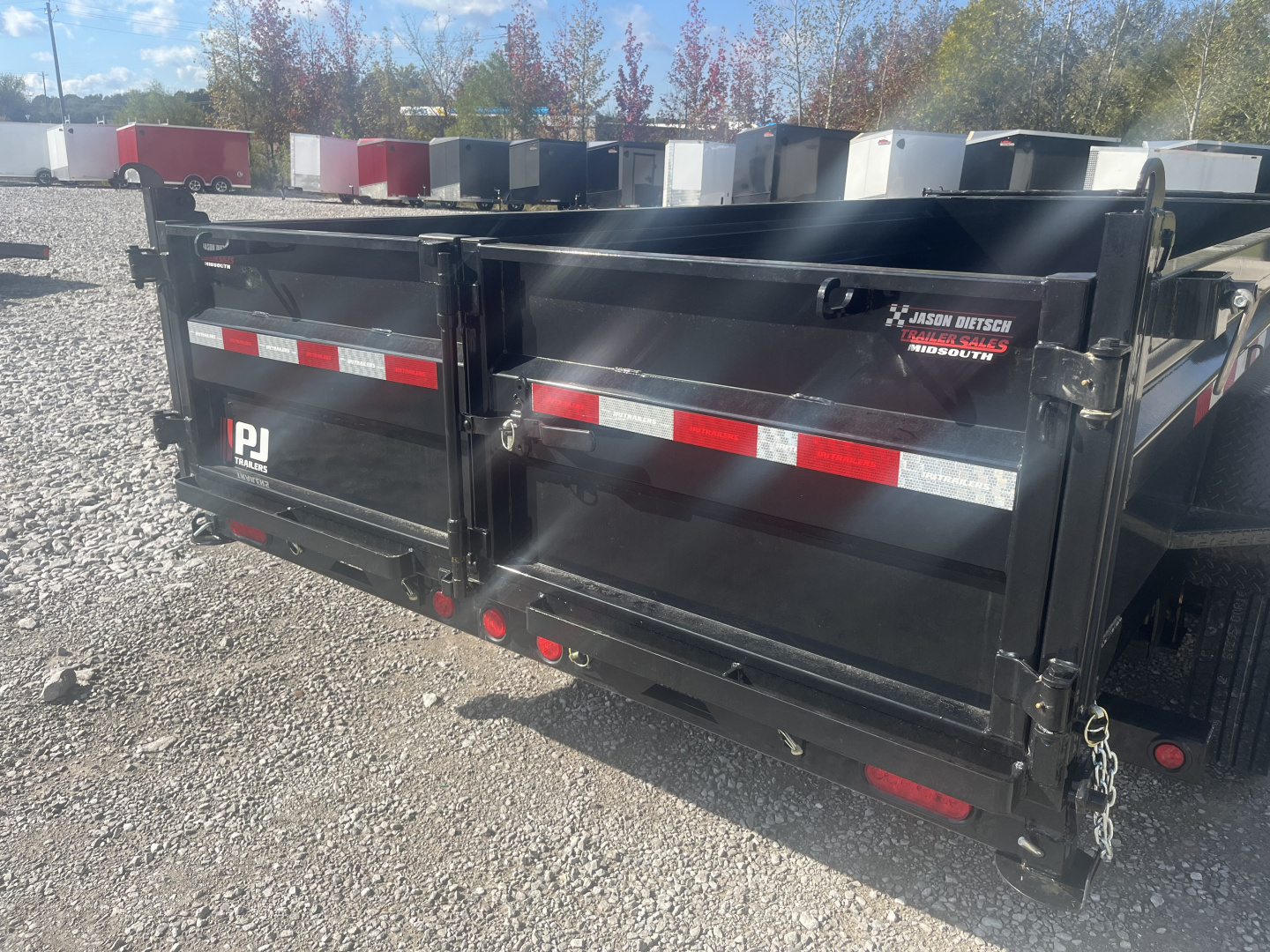 New 2026 PJ Trailers 83"X16' LOW PRO DUMP TRAILER W/8K AXLES (16K)