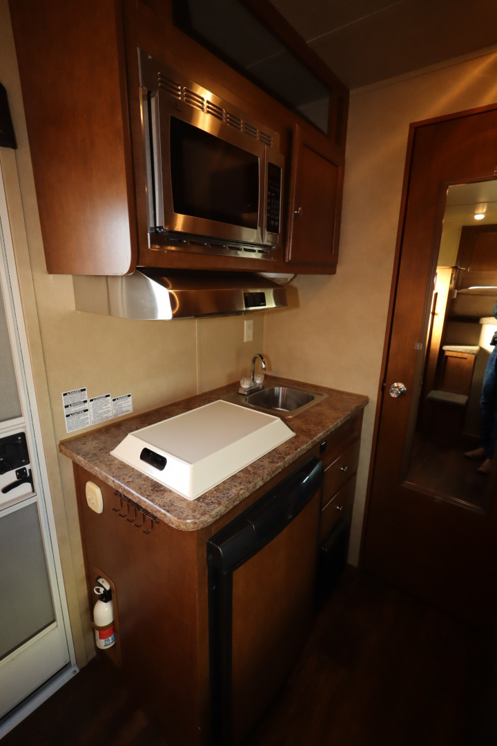 Used 2013 Bison Trailers 3 Horse LQ Horse Trailer