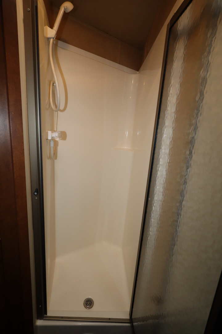 Used 2013 Bison Trailers 3 Horse LQ Horse Trailer