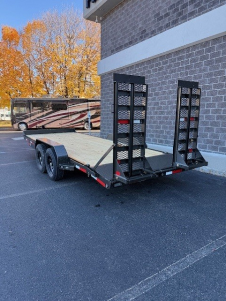 New 2026 MAXX-D C6B8320 Equipment Trailer