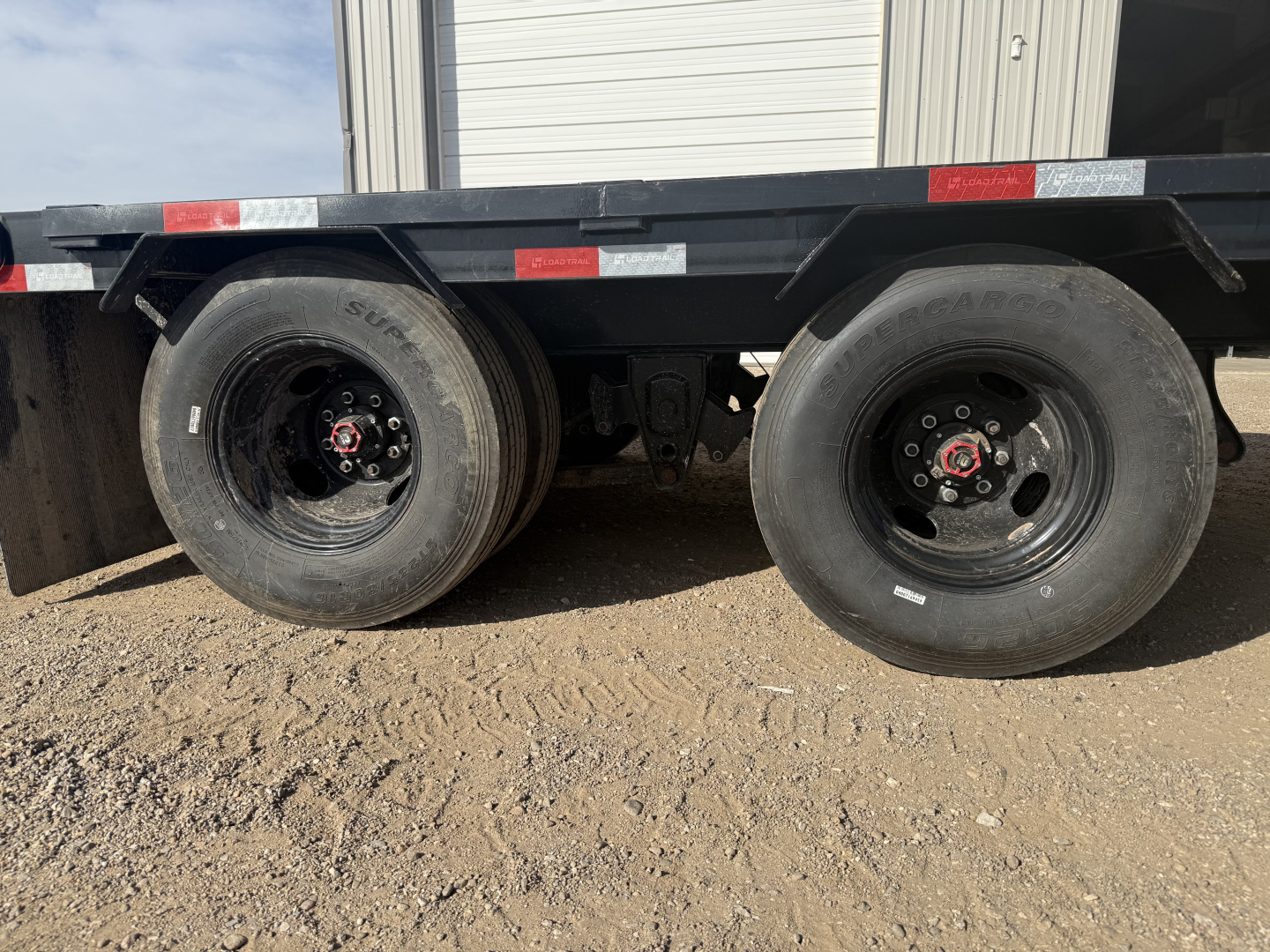 Used 2025 Load Trail 102"x30' GN Flatbed w/ Max Ramps