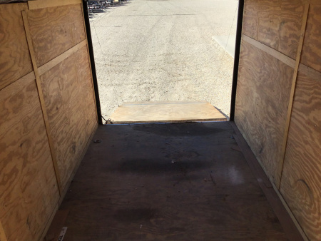 Used 2002 Continental Cargo UT Cargo / Enclosed Trailer