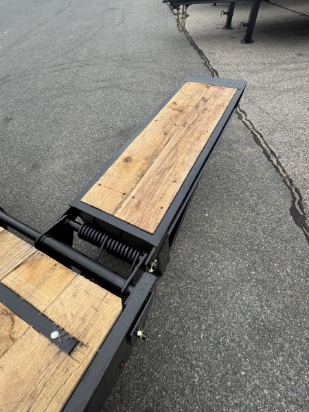 New 2026 Econoline 102"X20'+5' 10 Ton Deckover Trailer