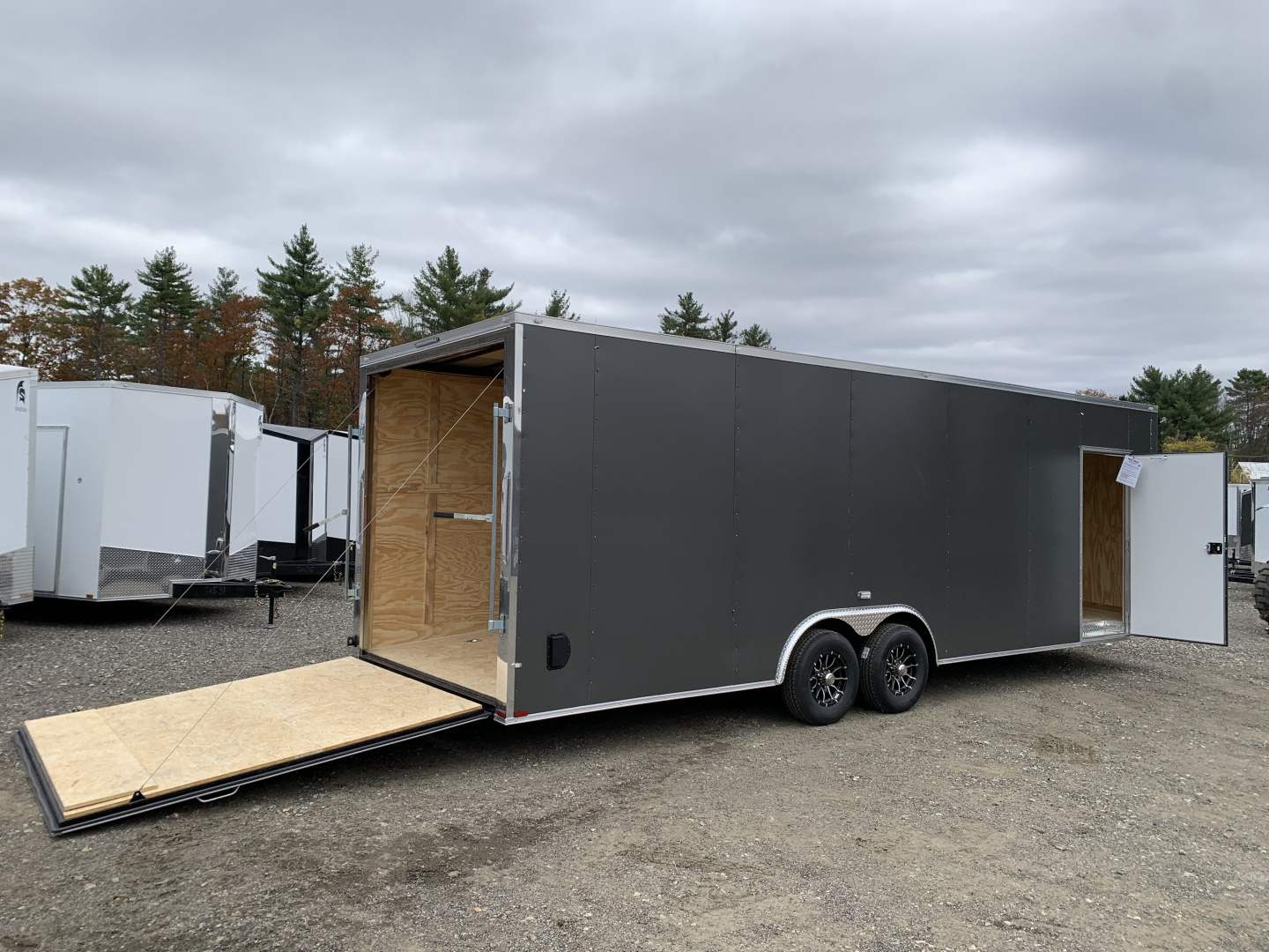 New 2026 SPARTAN 8.5X26 + 2ft V nose/ 7'6 Int Height /Polycore Exterior/ Ext. tongue / - 9990gvw