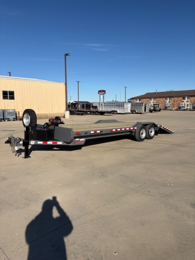 New 2026 Midsota 26ft Widebody, Hydraulic beavertail, bumper pull trailer