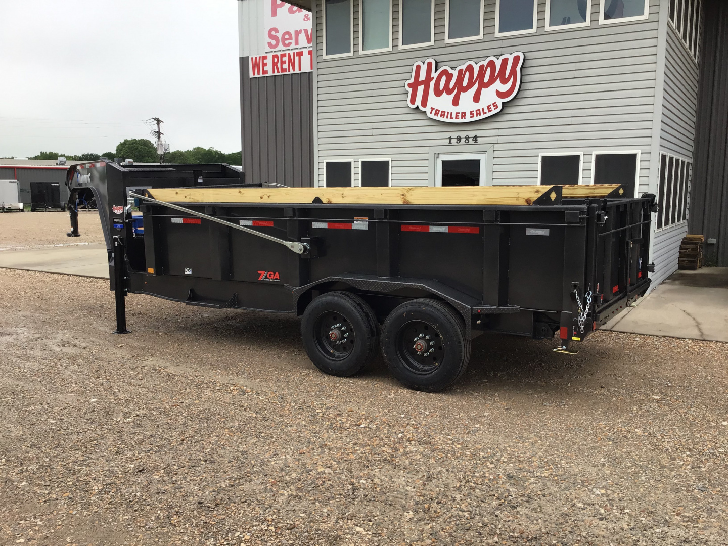 New 2026 Diamond C 82"x16' GN HD Low Profile Telescopic Dump w/ 32" Sides - LPT-GN210 Pacesetter Edition