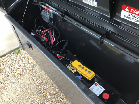 New 2026 Diamond C 82"x16' GN HD Low Profile Telescopic Dump w/ 32" Sides - LPT-GN210 Pacesetter Edition