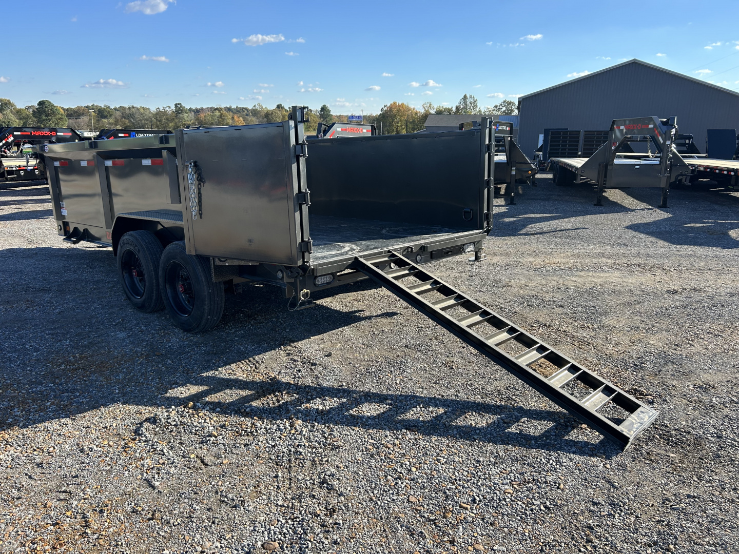 New 2026 MAXXD Dump Trailer | 83" x 16' 17.5K GVWR