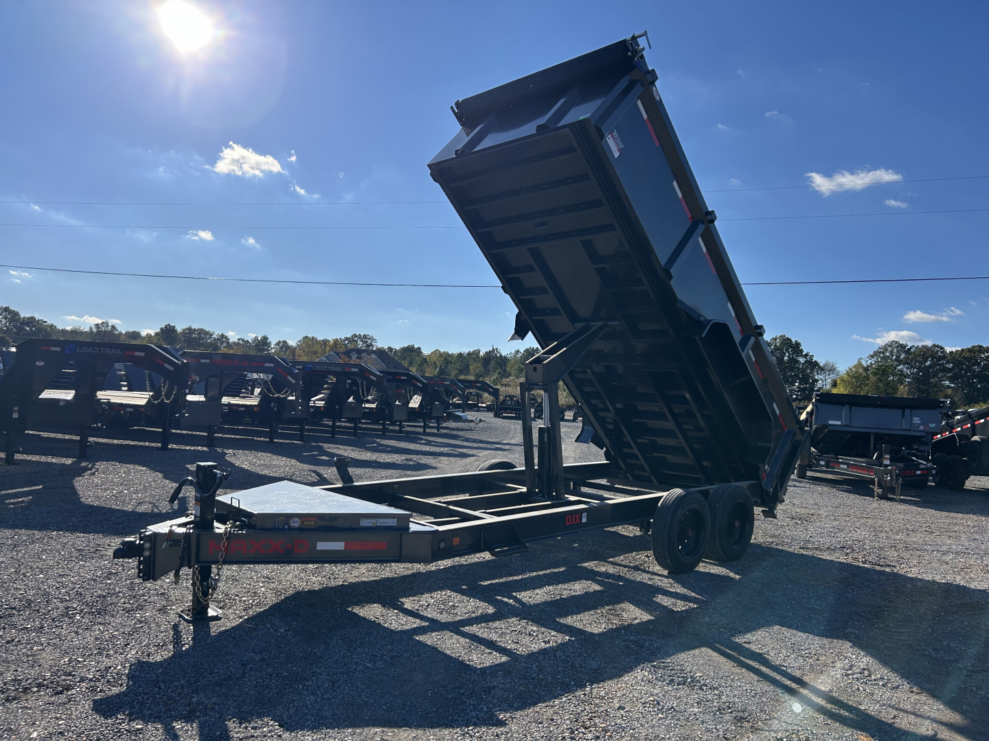 New 2026 MAXXD Dump Trailer | 83" x 16' 17.5K GVWR