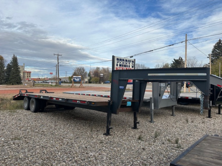 Used 2000 Circle D 26' Flatbed