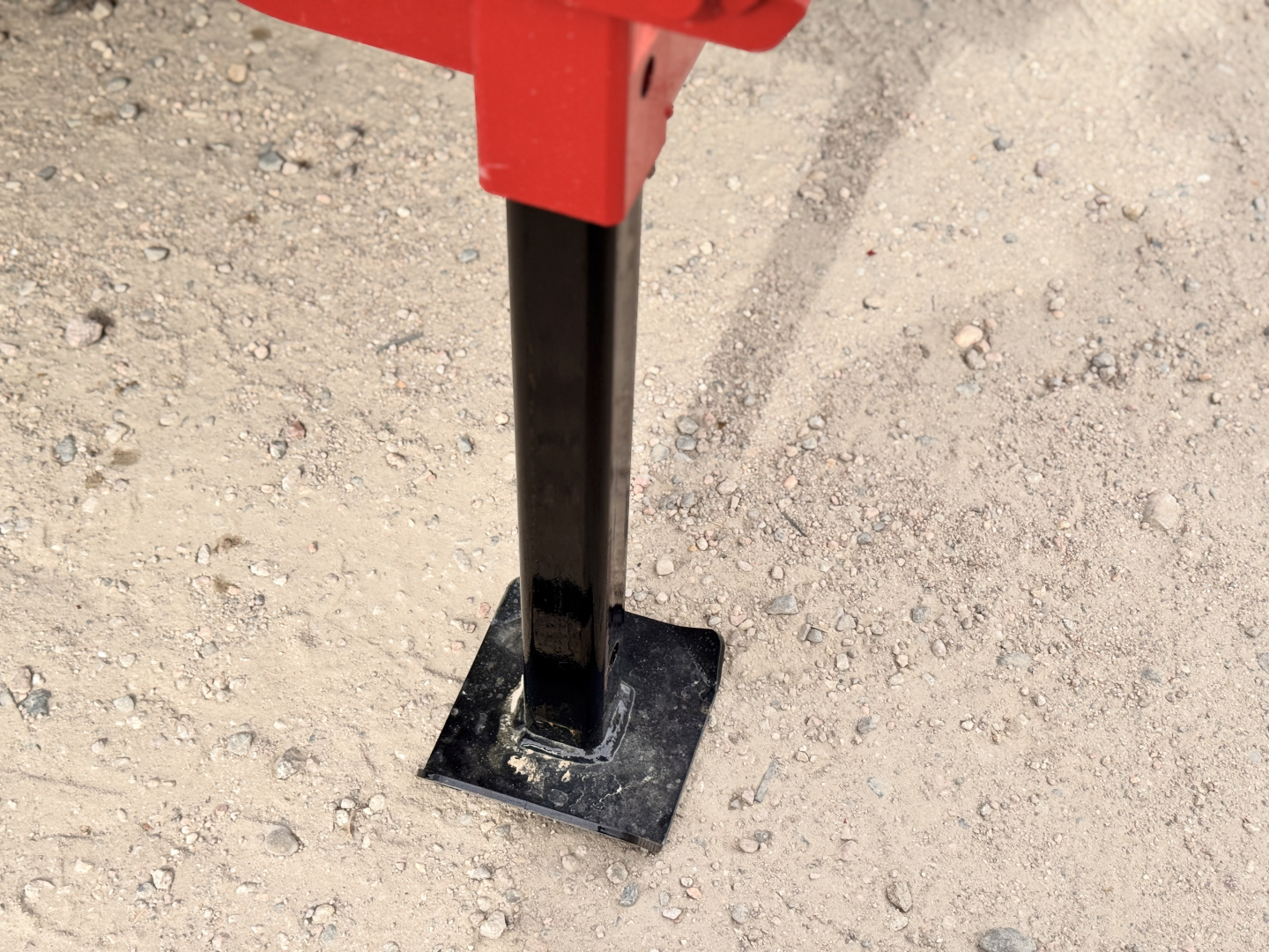 New 2026 Load Trail 7-14-4H Telescopic Gooseneck Dump W/ Hydraulic Jacks 7K Axles