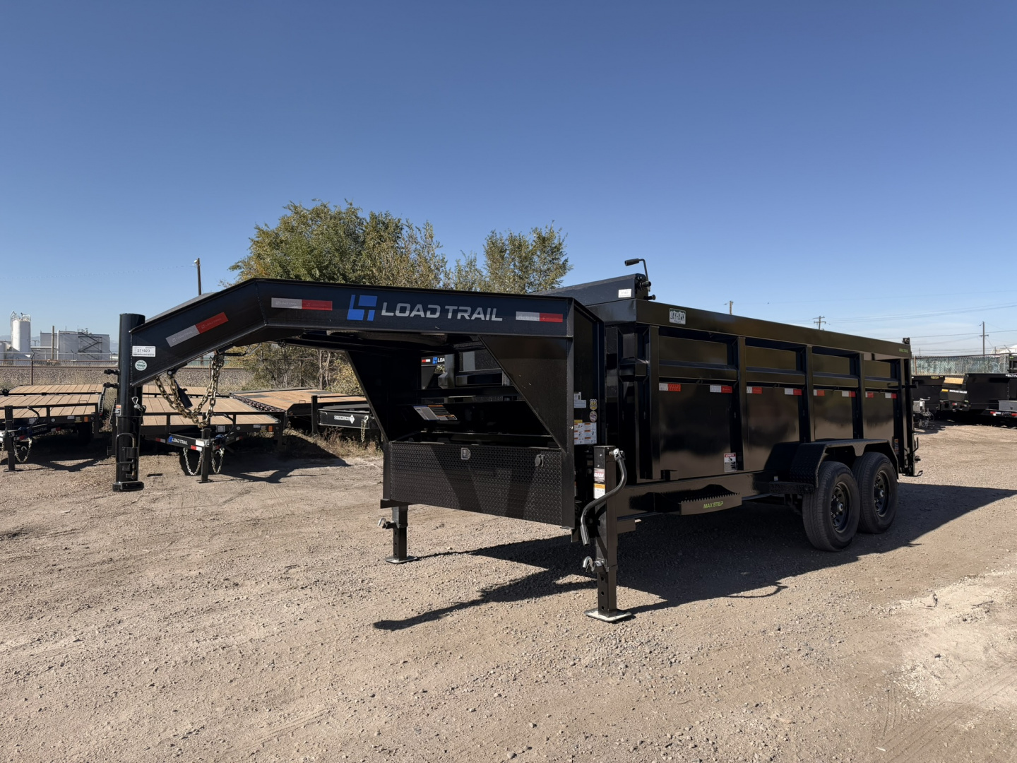 New 2026 Load Trail 7-16-4H Telescopic Gooseneck Dump 7K Axles