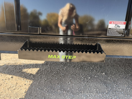 New 2026 Load Trail 7-16-4H Telescopic Gooseneck Dump 7K Axles