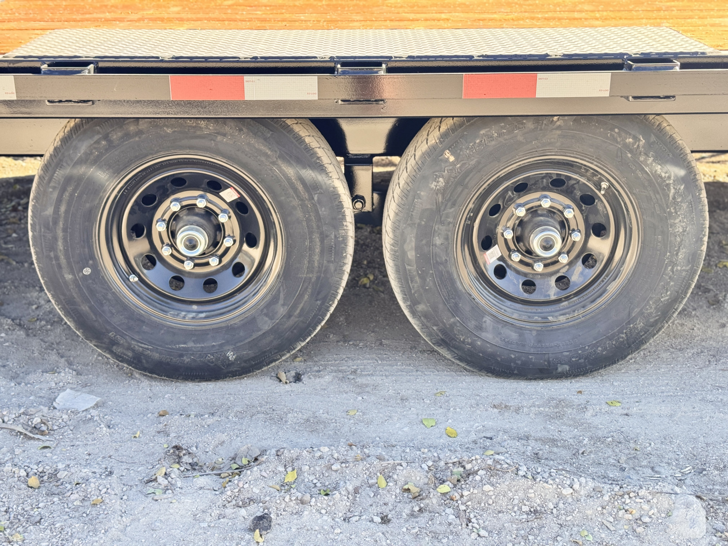 New 2026 Southland Trailers 8.5-25 Deckover Equipment Hauler W/ Max Ramps 14K GVWR