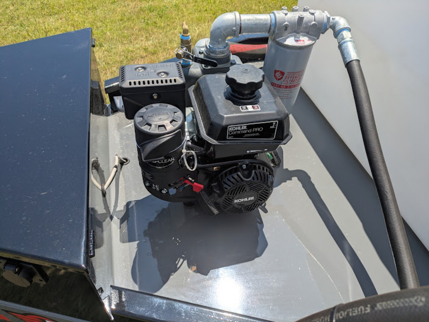 New 2026 Boss Trailers 990 Fuel Trailer