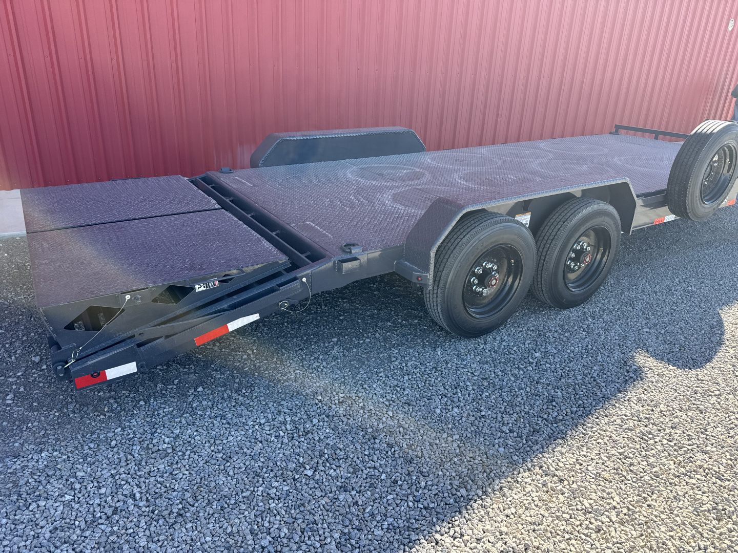 New 2026 Lamar Trailers 83"X22' H6 16K EQUIPMENT HAULER Equipment Trailer