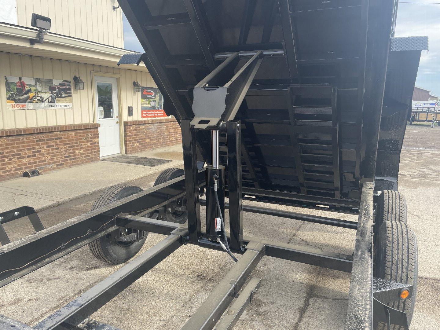 New 2025 Load Trail 83X12 Low-Pro 10k w/48" Sides Dump Trailer