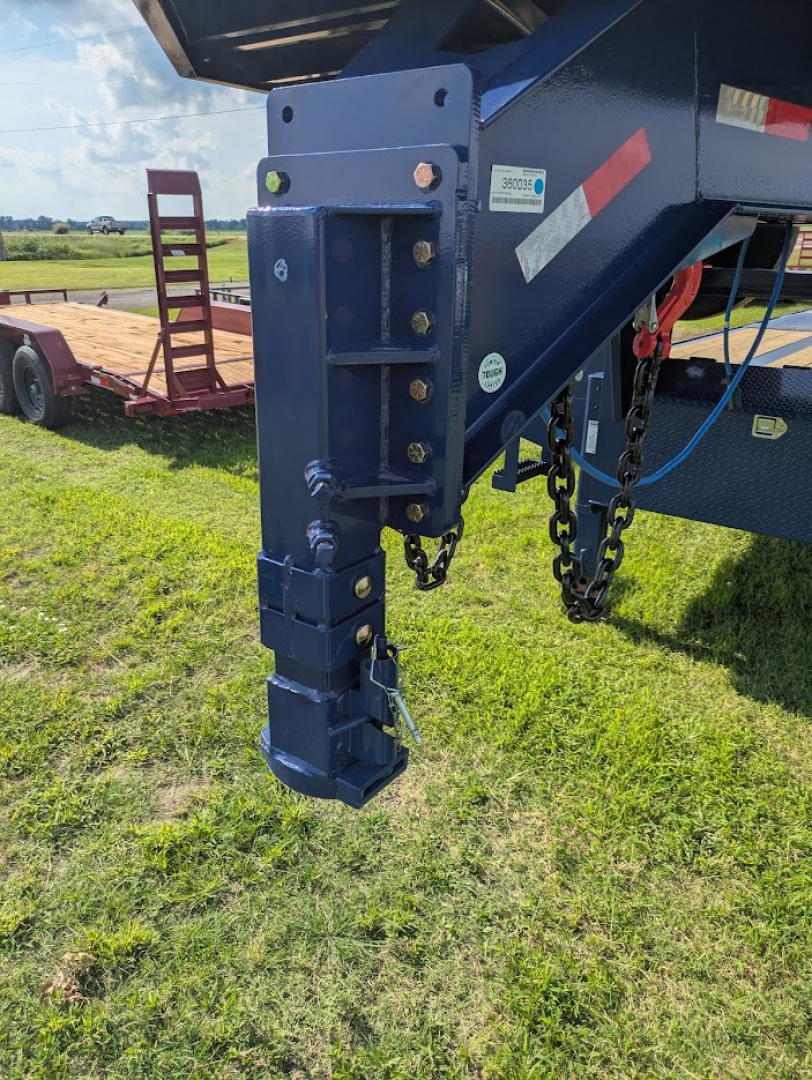 New 2026 Load Trail HH40 Gooseneck Trailer