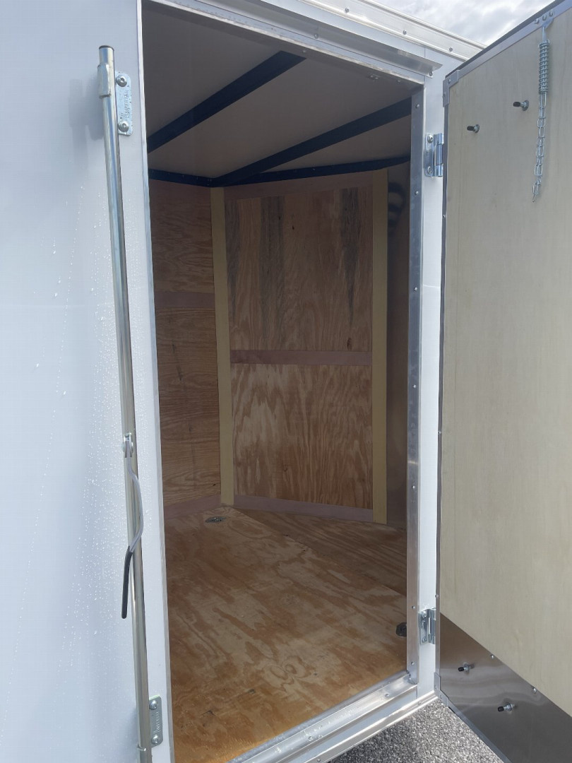 New 2026 Homesteader Trailer 612 IS- BARN DOORS Cargo / Enclosed Trailer