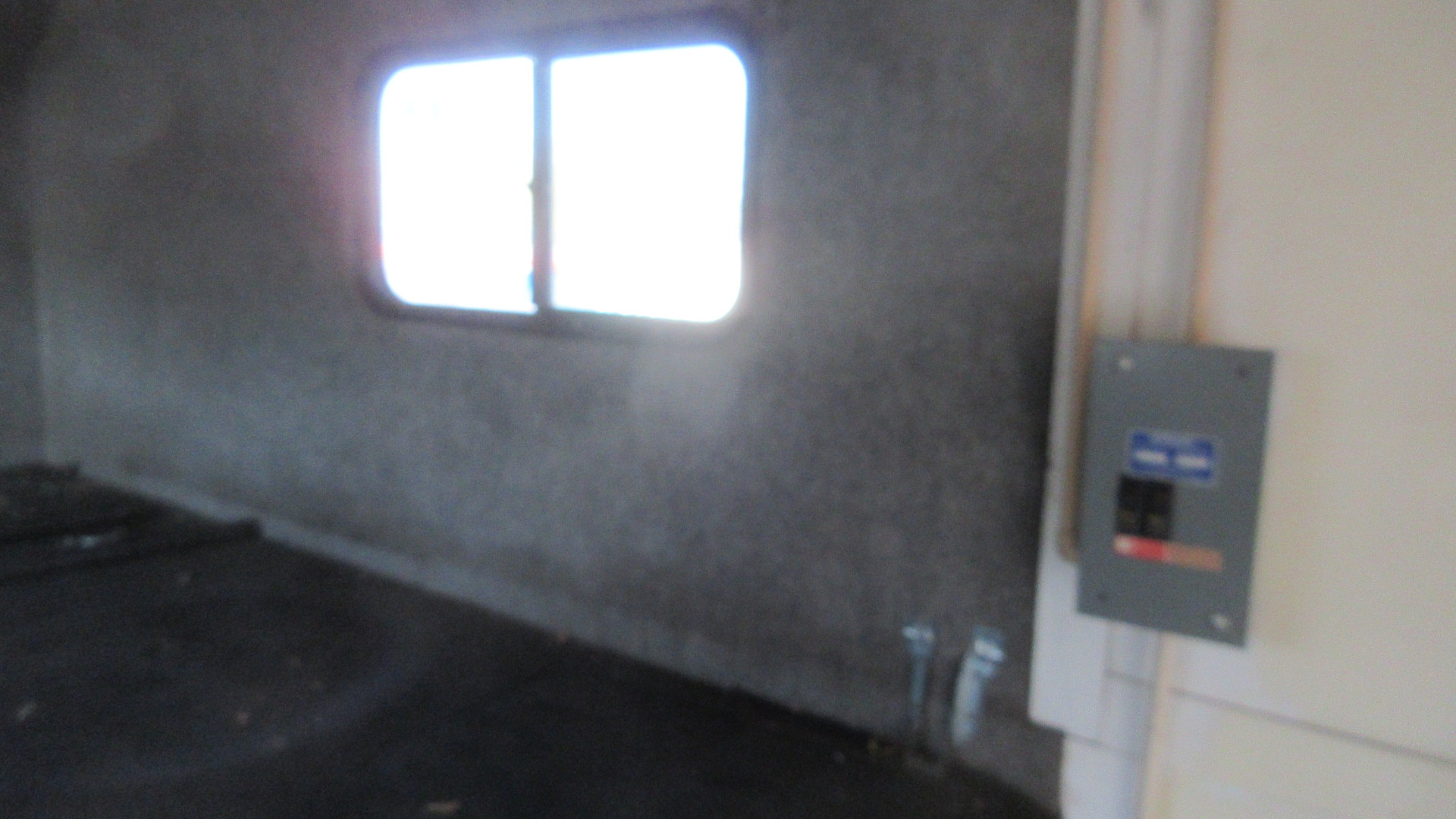 Used 1999 US Cargo 21k Gooseneck Cargo / Enclosed Trailer