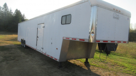 Used 1999 US Cargo 21k Gooseneck Cargo / Enclosed Trailer