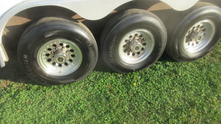 Used 1999 US Cargo 21k Gooseneck Cargo / Enclosed Trailer