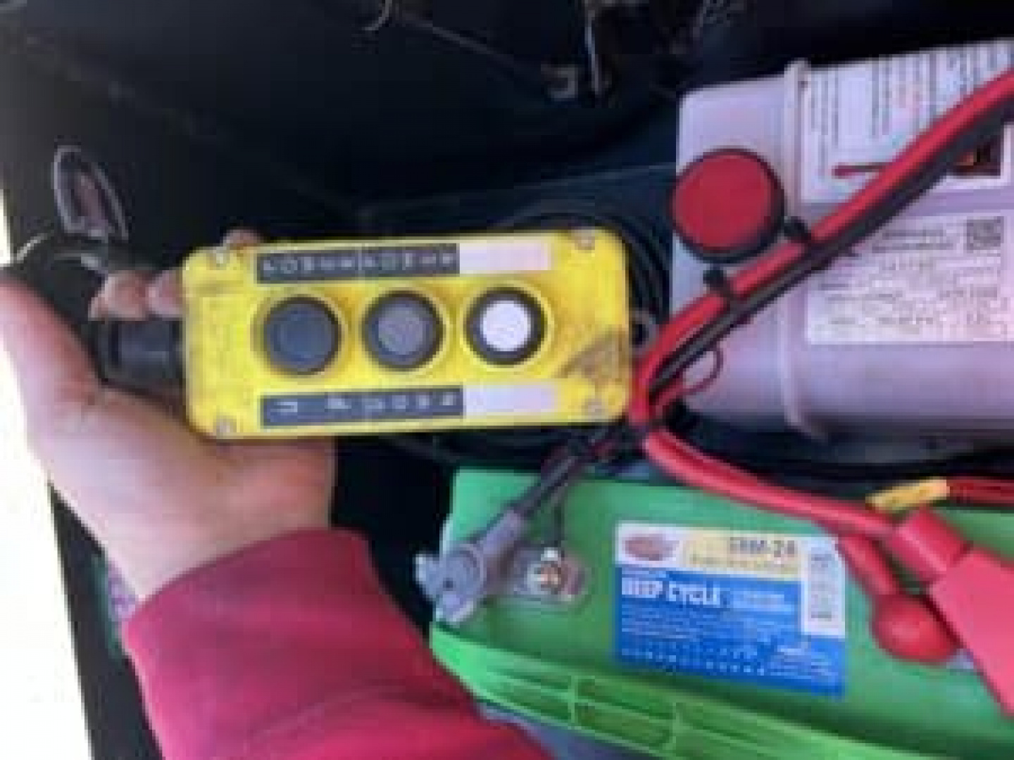 New 102"X24' Hydraulic Tilit Deck 14K