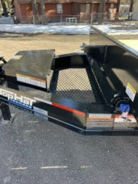 New 102"X24' Hydraulic Tilit Deck 14K