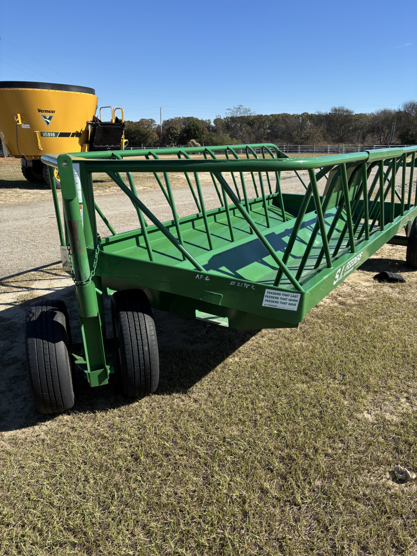 New 2026 Other 16' Arrowfront Hay Wagon Feeder Hay / Forage