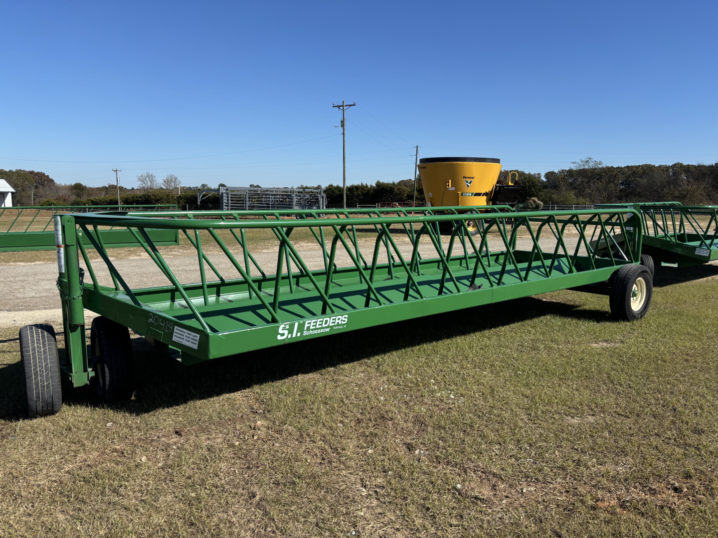 New 2026 Other 30' Arrowfront Hay Wagon Feeder Hay / Forage