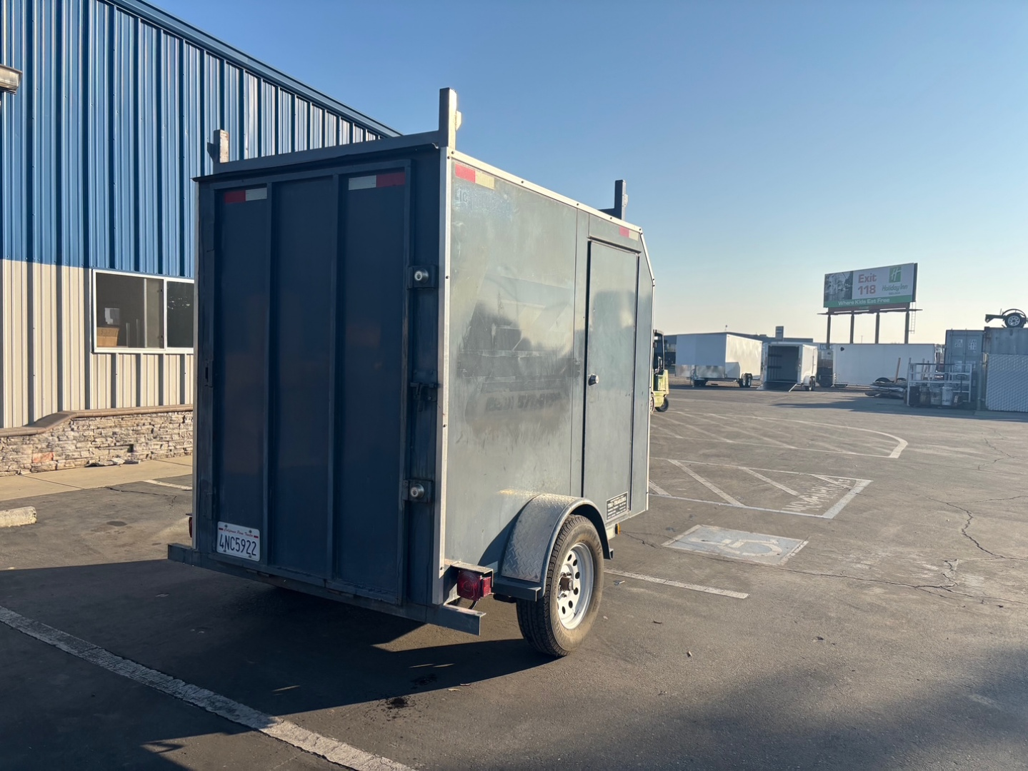 Used 2014 TRU 5'x8'x6' Enclosed USED