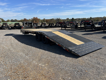 New 2026 MAXXD Hydraulic Dovetail Gooseneck Trailer | 32' x 102' 25K GVWR