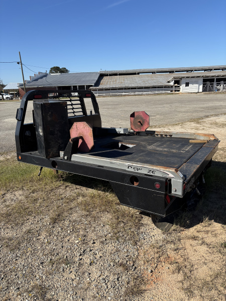 Used 2018 Other DewEze Squeeze Bed Single Wheel Long Bed Truck Bed