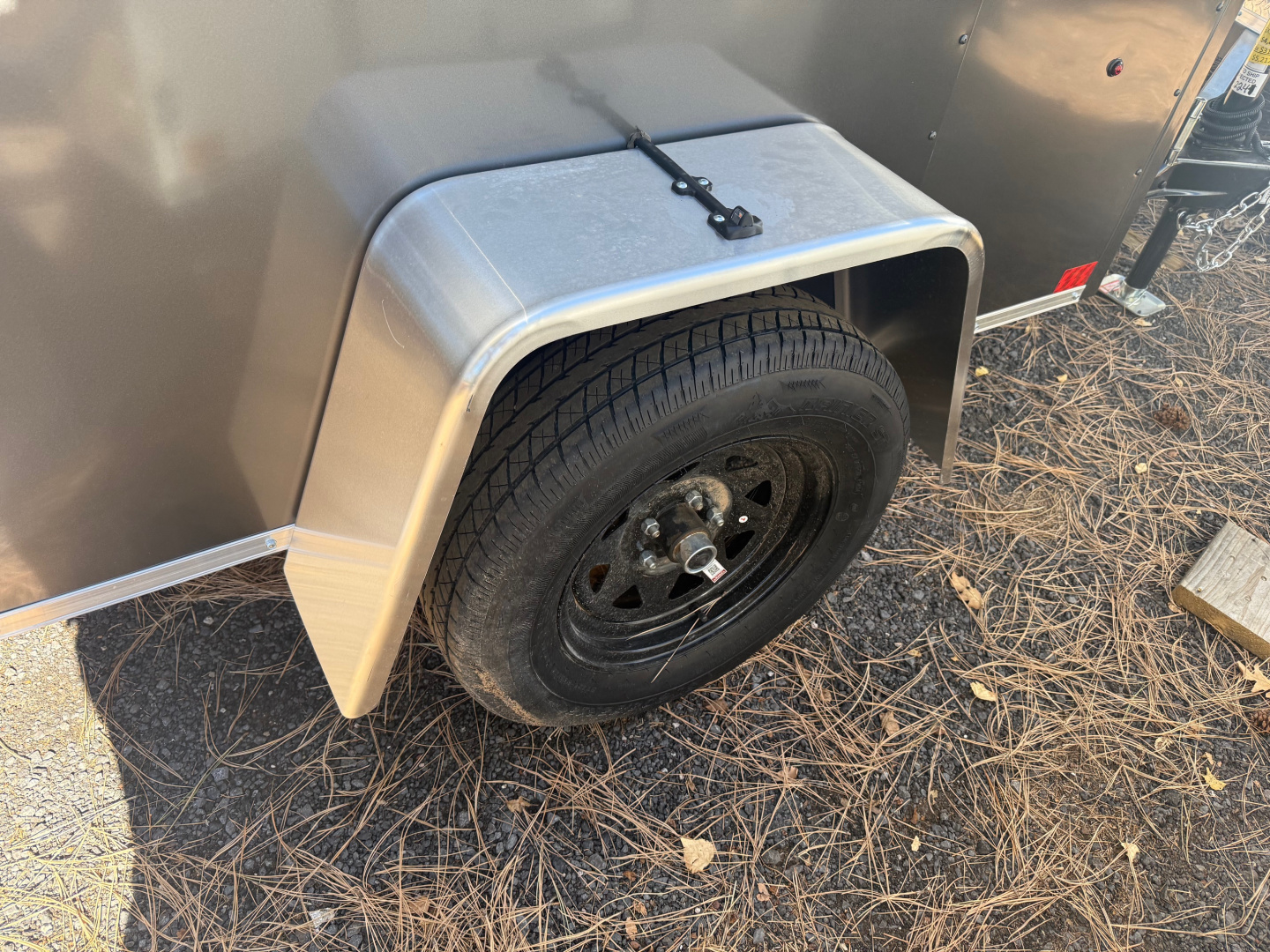 New 2026 Top Hat Trailers 5X10 ST DLX Ramp Cargo / Enclosed Trailer 6" under height