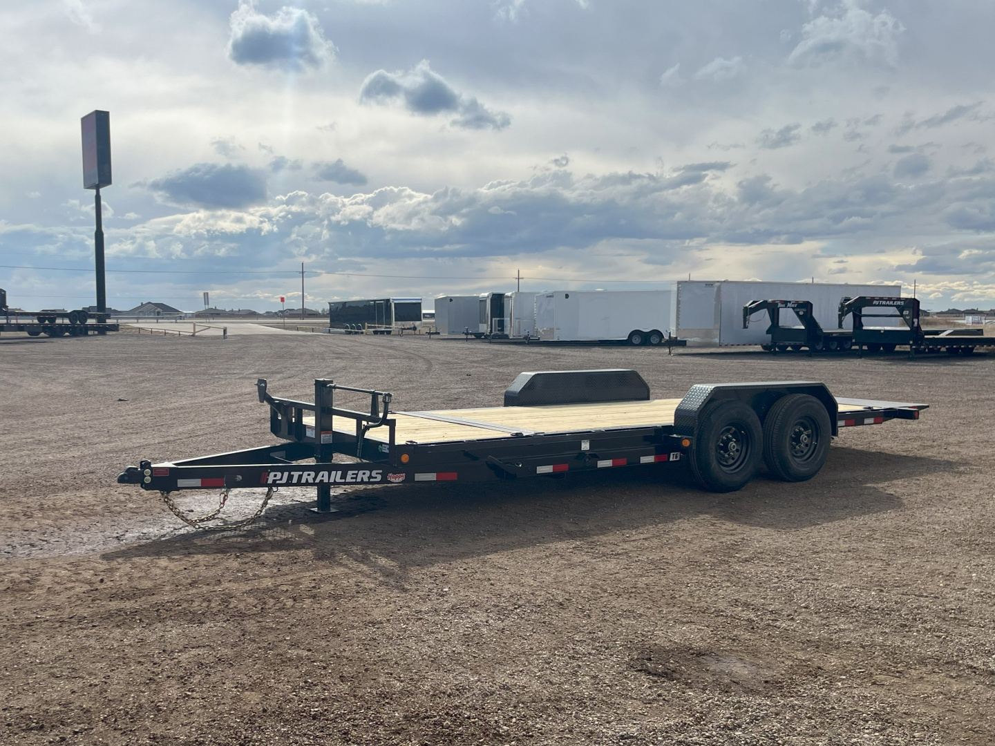 New 2026 PJ 83"x20' Equipment Tilt Trailer – T6
